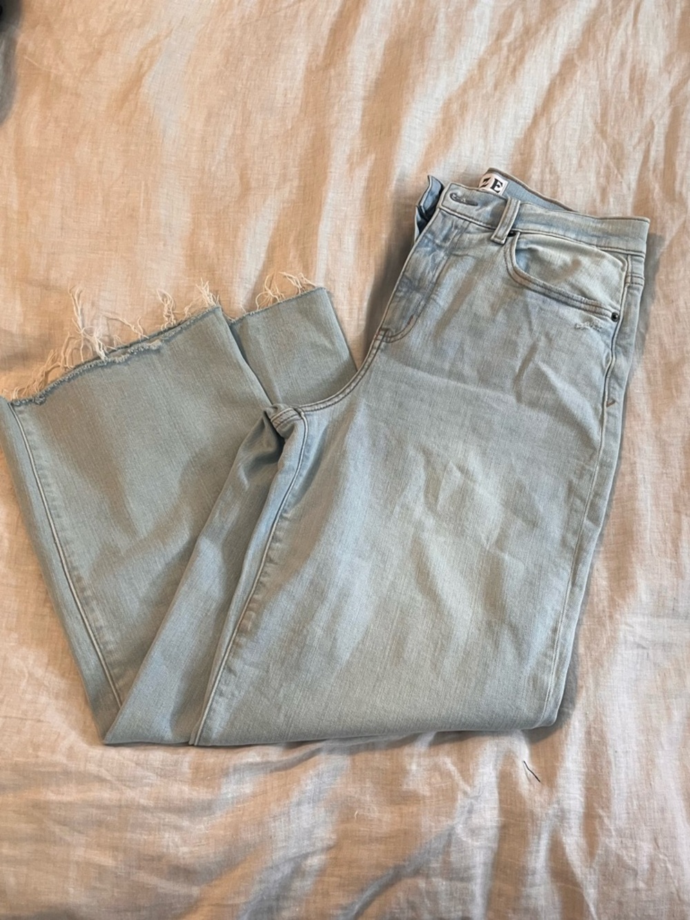 Light Blue Frayed Hem Wide-Leg Jeans